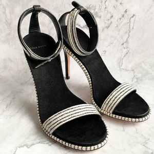 New ✨ Unused Cole Haan “Cyro Sandal” (Size 7)